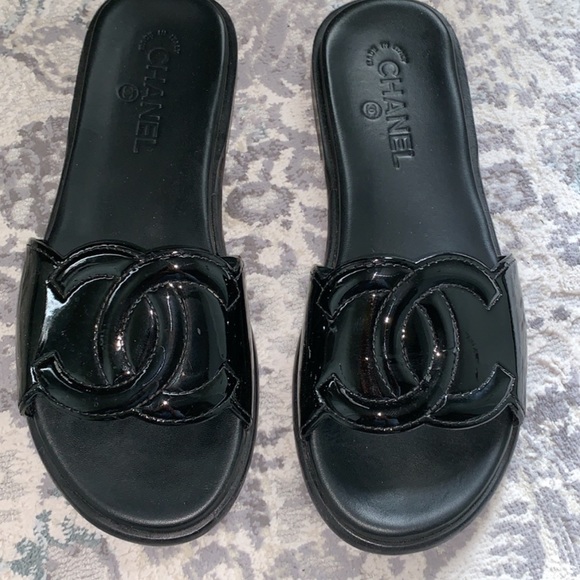 CHANEL Shoes - Chanel slides